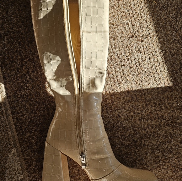 Princess Polly MONTGOMERY BOOT MATTE WHITE - Picture 4 of 5